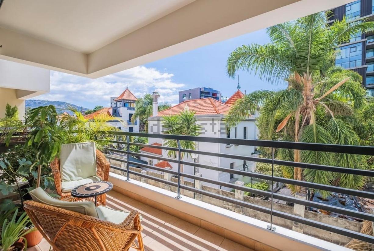 Lovely At The Location In Apartment Funchal (Madeira)